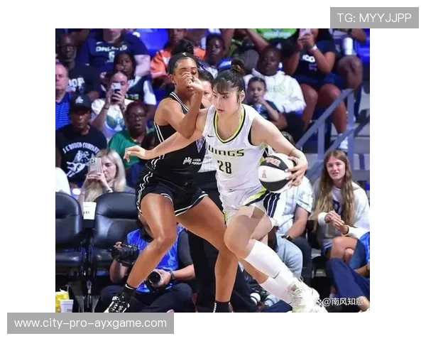 WNBA内线强势篮板再次点燃主队氛围